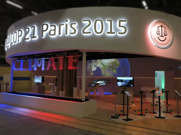 Rideau d'eau Aqua Graphic cop21 Paris 7