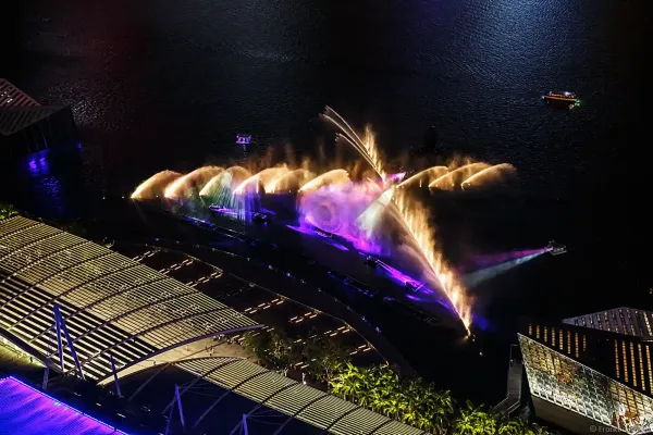 giant water show spectra at marina bay singapore view from sands