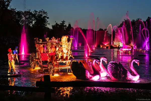 spectacle fontaines dansantes puy du fou les noces de feu 9