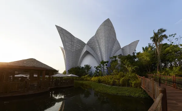 theater-cirque-du-soleil-ludo-2025