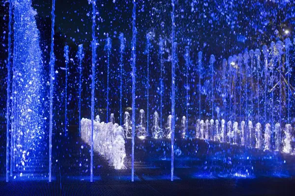 water labyrinth dancing fountain ningbo church detail 4