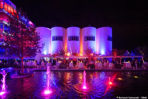 custom made water show at Soprema headquarter strasbourg 8