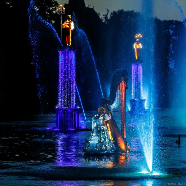 Dancing fountains show puy du fou noces de feu 1