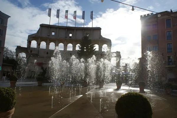 fontaine tornado fontaine dansante colosseo hotel europa park 1